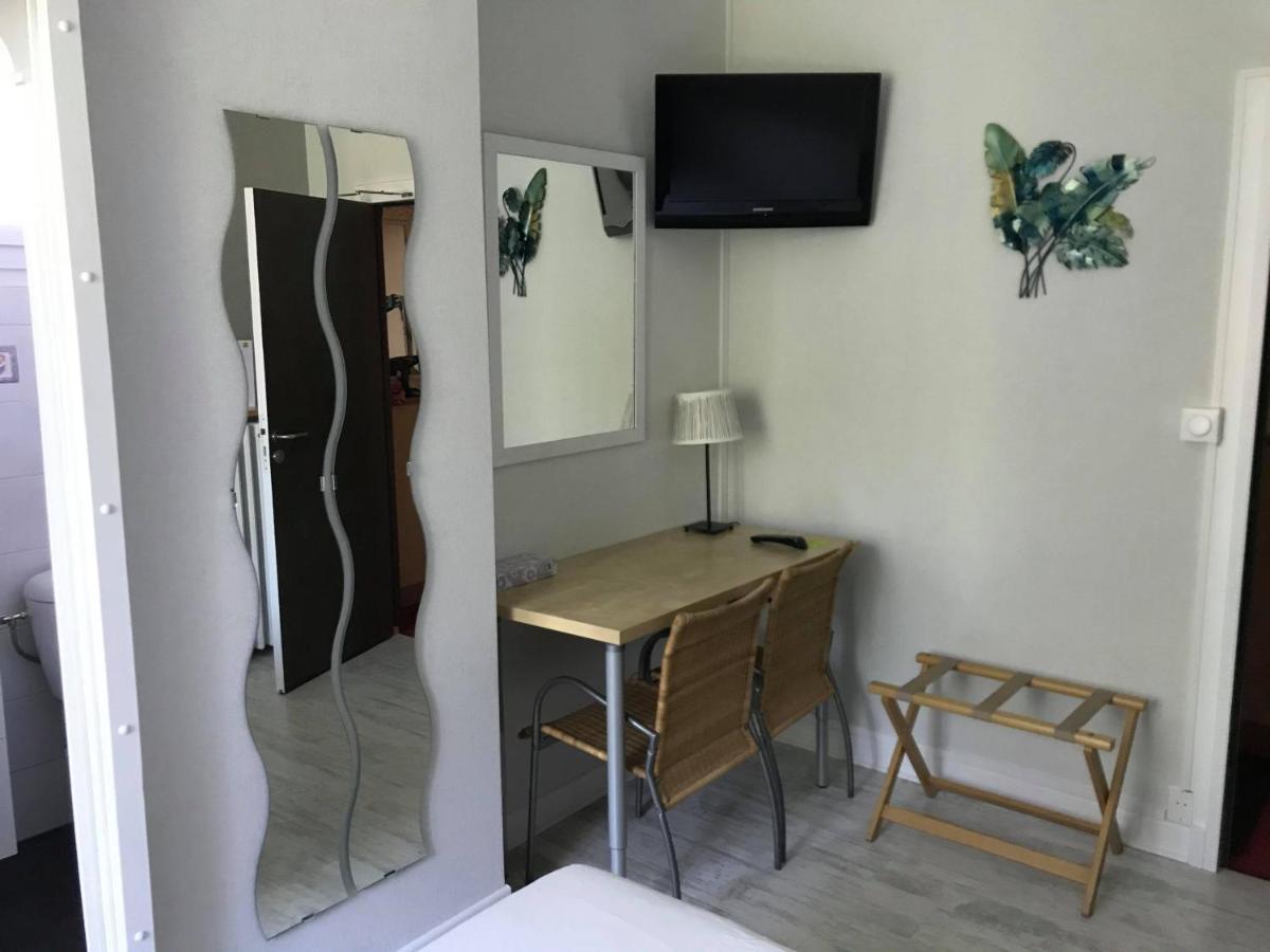 Logis Hotel L'Occitan 2 Etoiles Gaillac Eksteriør billede