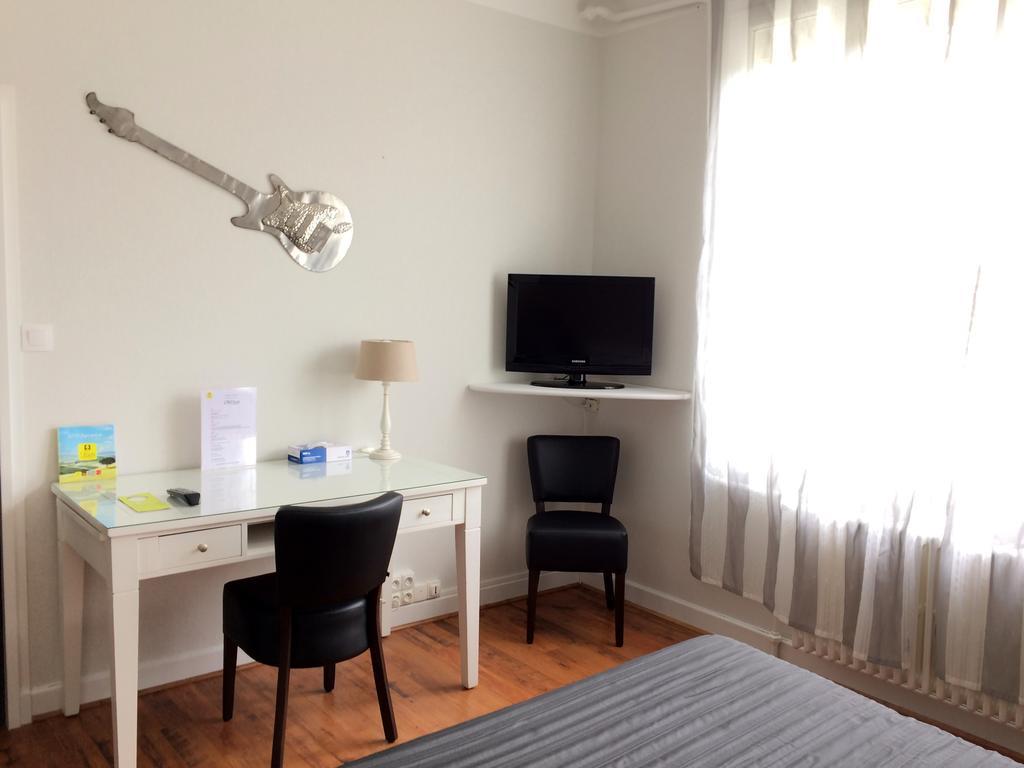 Logis Hotel L'Occitan 2 Etoiles Gaillac Eksteriør billede